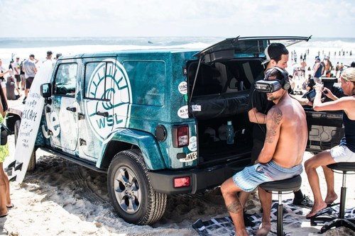 The World Surf League (WSL) and the Jeep® brand announce the release of their virtual reality (VR) experience, Jeep® Sessions: A Surfing Journey in 360° leading into year-long 2018 surf season. Surf fans all over the world can experience Jeep® Sessions: Surfing in 360° at WSL events throughout the year, including Vans US Open of Surfing, Quiksilver Pro France, Billabong Pipe Masters and Hawaii Women’s Pro.