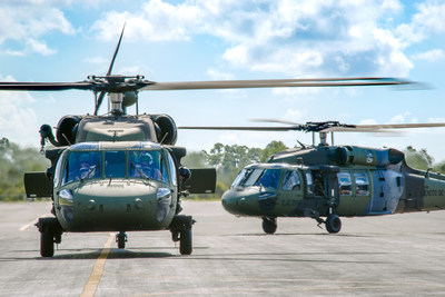 自1988年以来，黑鹰直升机一直在哥伦比亚武装部队服役。哥伦比亚陆军在2013年接收了7架S-70i黑鹰直升机。