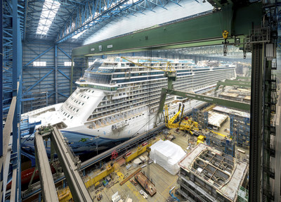 Le nouveau navire de croisires Norwegian Bliss en construction dans le chantier naval MEYER  Papenbourg, en Allemagne (Groupe CNW/Groupe CGI inc.)