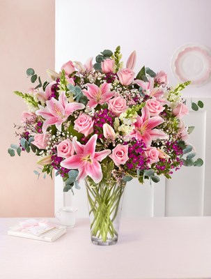 Perfect Pink Petals: Amazing Mom Bouquet™