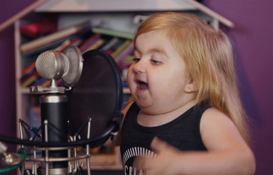 Audrey singing "Life is Beautiful" for Singing for Superheroes