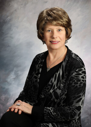 Author of Calm, Creative, Joyful Helps People Live without Regret and Anxiety