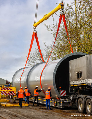 HyperloopTT Full-Scale Tubes Unloaded in Toulouse, France (PRNewsfoto/Hyperloop Transportation Techno)