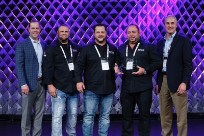Apex General Contracting receives two national awards from Owens Corning