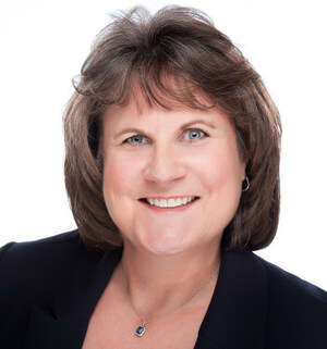 Client Advisor Mary Ballin Earns CDFA® Designation