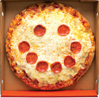 Des pizzas sourires au pepperoni à nouveau sur le menu de Pizza Pizza pour soutenir les hôpitaux pour enfants
