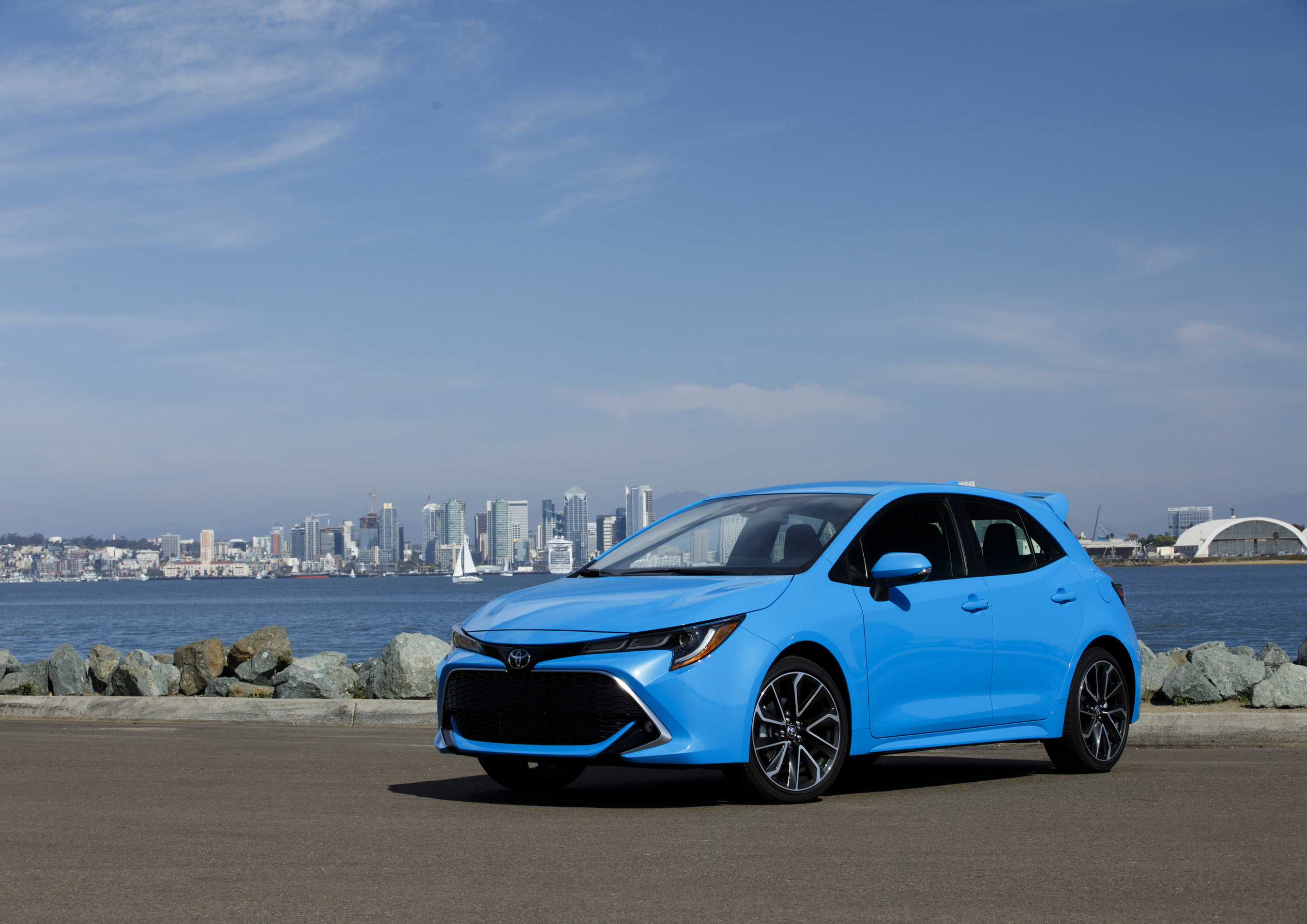 Hatch Is Back All New 19 Toyota Corolla Hatchback Wows With Loads Of Style Dynamic Performance And Technology