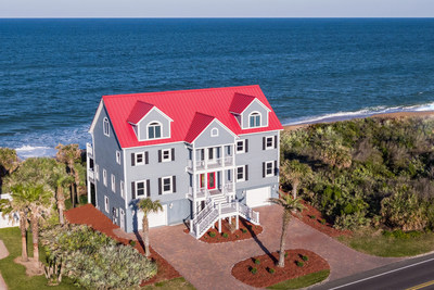 On Saturday, April 28, 2018, this charming beach house on Florida’s northeastern coast will be sold at a live auction without reserve. The Flagler Beach property was recently asking $2.2 million, and offers 3 living levels, an elevator and a private boardwalk leading directly onto the sand. Luxury auction® firm Platinum Luxury Auctions is exclusively managing the sale. Learn more at OceanfrontLuxuryAuction.com. (PRNewsfoto/Platinum Luxury Auctions LLC)