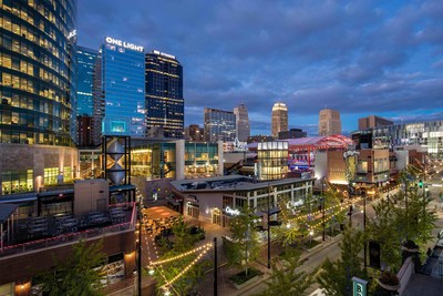Welcoming over 50 million annual visitors a year, Cordish developments are among the highest profile dining, entertainment and hospitality destinations in the country. (Power & Light District - Kansas City, MO)