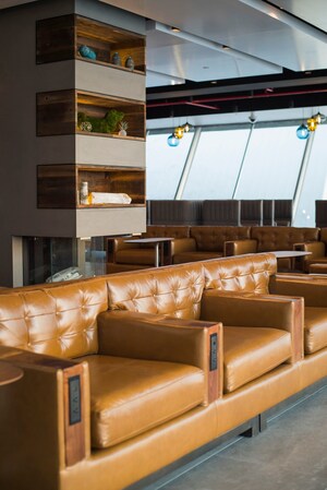 Alaska Airlines opens new airport lounge at New York's JFK
