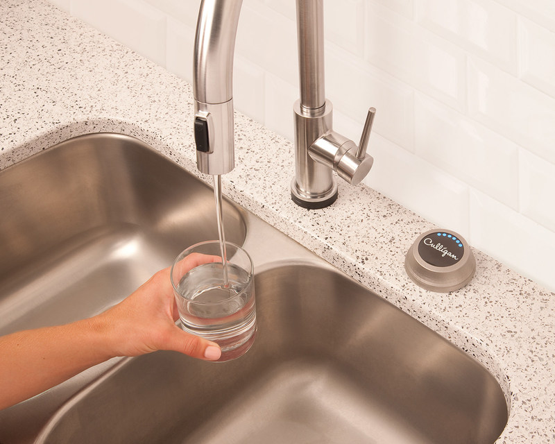 The Culligan ClearLink PRO is a wireless control system that delivers Culligan filtered water from your main faucet with the touch of a button.