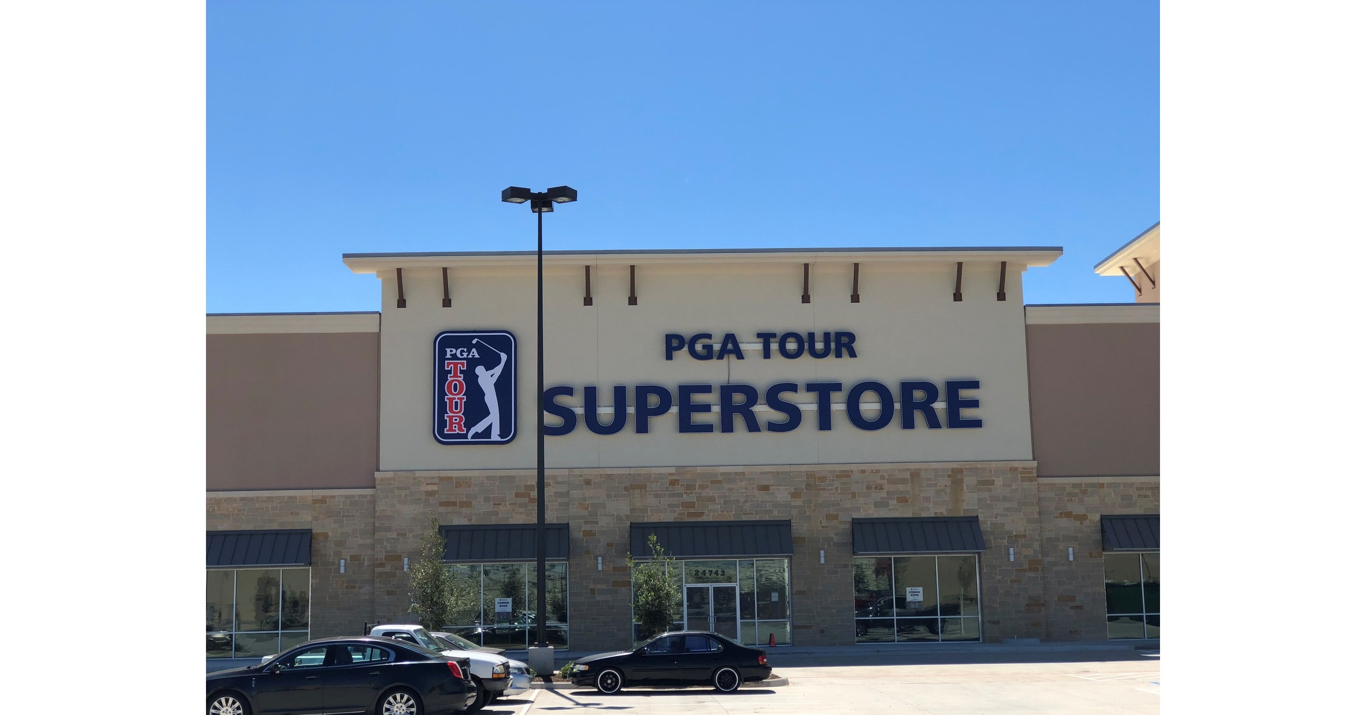 PGA TOUR Superstore Experiential Golf Retail Expands in Houston With