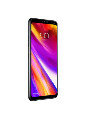 The LG G7 ThinQ has been upgraded with an 8MP camera up front and 16MP lenses on the back in both standard and Super Wide Angle configurations for higher resolution photos with more details. (CNW Group/LG Electronics Canada)