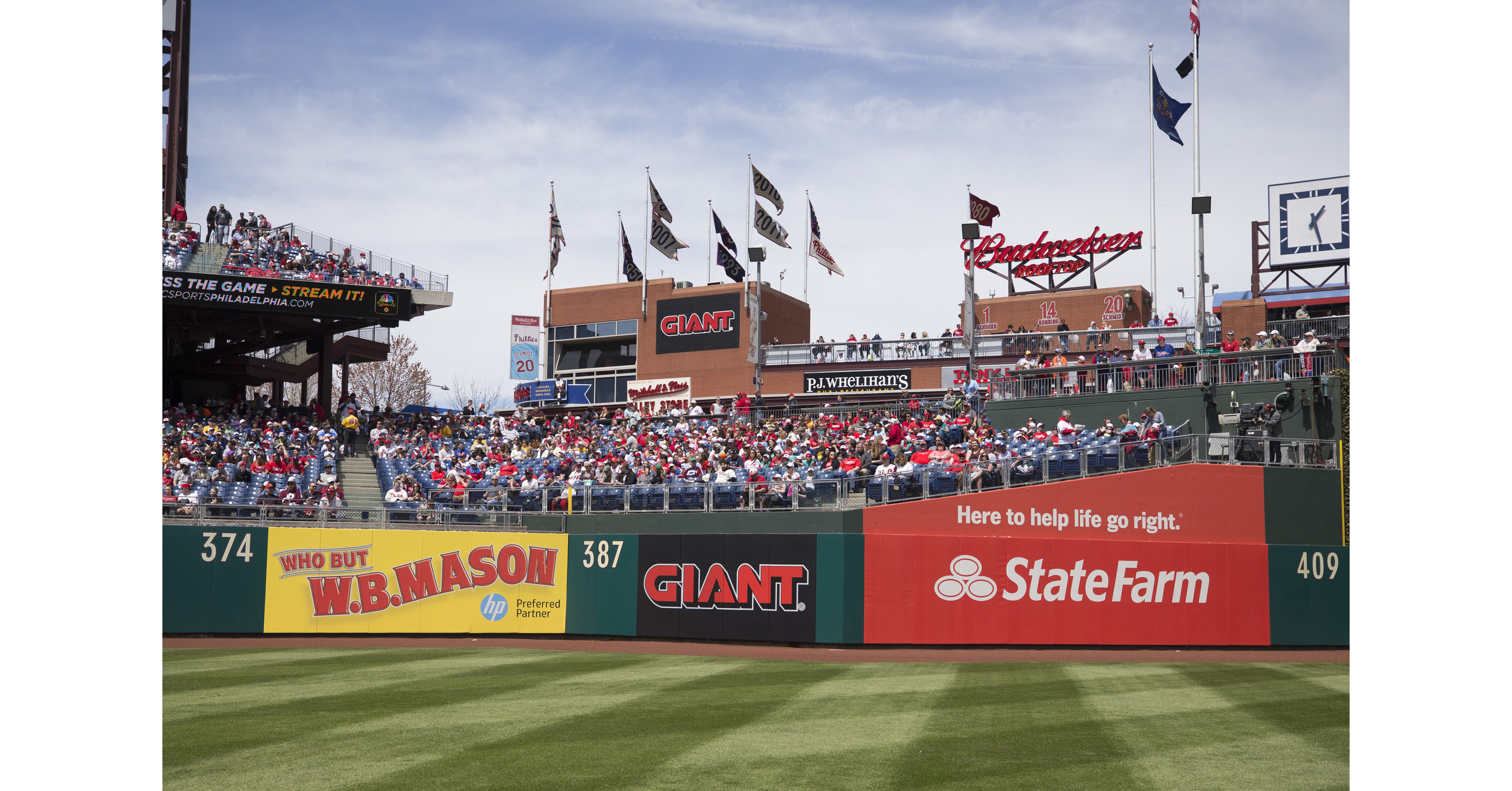 Talk about a Home Run! GIANT partners with the Philadelphia Phillies