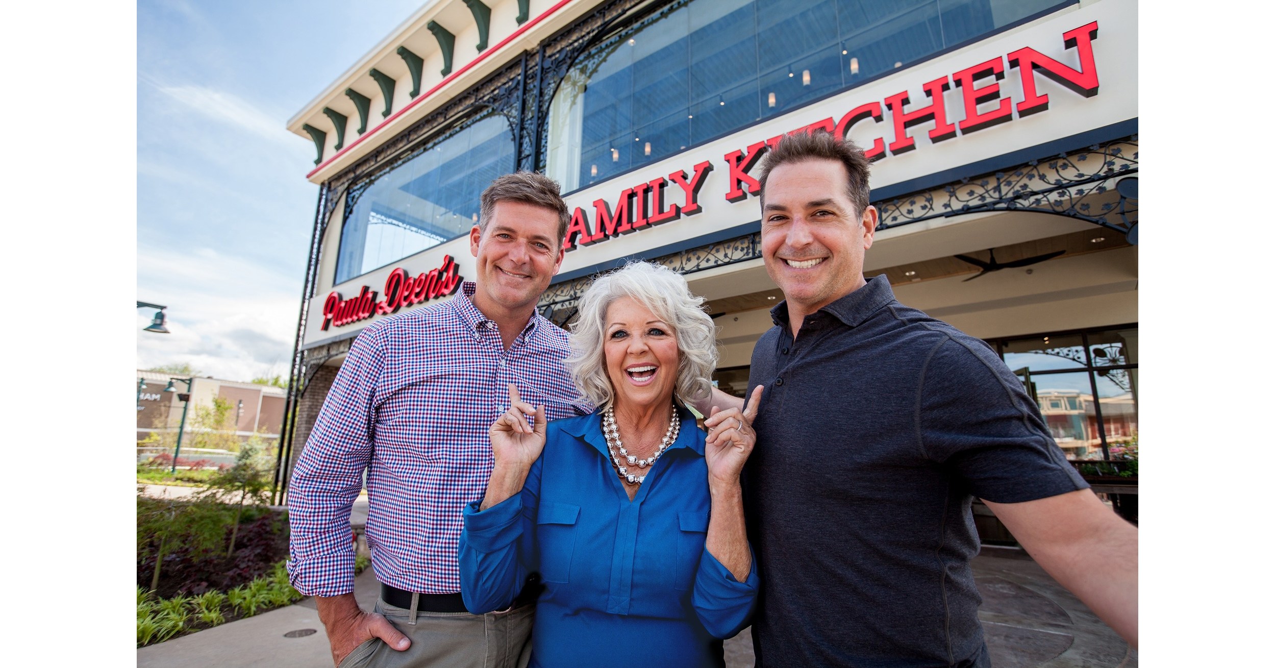Paula Deen's Family Kitchen to Open at OWA In Foley, Alabama