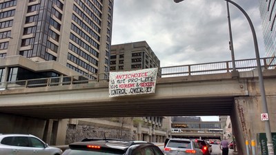 Avis aux médias - Contre-manifestation pour l'autonomie corporelle - Riposte à la Marche pour la vie