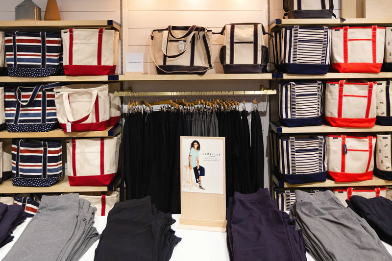 Lands’ End Opens New Retail Store in Burlington Mall