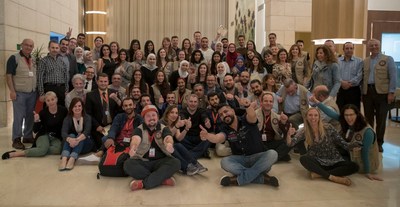 DaVita teammates volunteered with Bridge of Life and the Syrian American Medical Society to support health care needs of Syrian refugees in Jordan