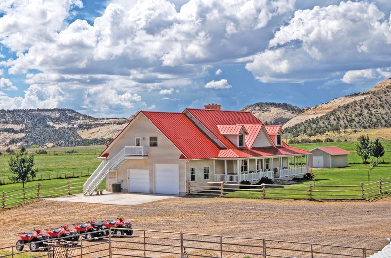 The ranch’s main residence offers three living levels and approx. 6,000 sf of living space, with 6 beds, 4 full and 2 half baths. Features include an entertainment lounge, wine room, study and large master suite. Learn more at UtahLuxuryAuction.com.