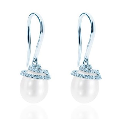 Birks Rosée Du Matin 18KT White Gold Pearl and Diamond Earrings (CNW Group/Birks Group Inc.)