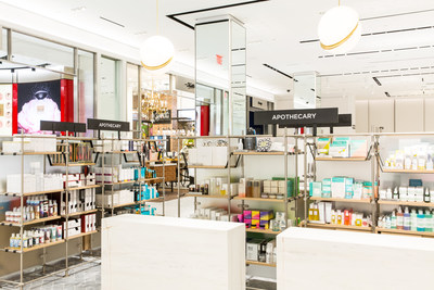 Apothecary at Saks Fifth Avenue New York, Beauty on 2 (Courtesy of Justin Bridges for Saks Fifth Avenue)