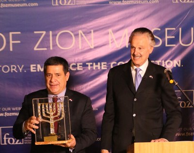 Friends of Zion Awards Paraguayan President Horacio Cartes at Ceremony at FOZ