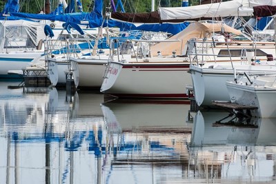 Follow these tips for a safe boating season.