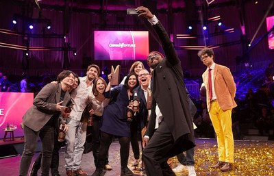 will.i.am takes selfie with judges and finalists at the Chivas Venture, Chivas Regal's global competition that gives away $1 million in no-strings funding every year to the world's most promising social startups on May 24, 2018 at TNW Conference in Amsterdam, Netherlands (PRNewsfoto/Chivas Venture)
