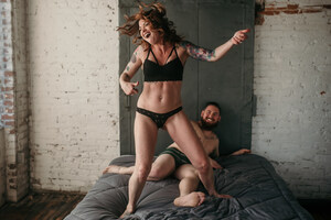 Why Couples are Stripping Down for Revealing Photos