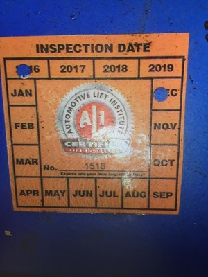 In recent months, various vehicle service lifts in New York City and Long Island have been reported to display counterfeit inspection labels bearing ALI's Certified Lift Inspector mark. Representation of ALI's registered mark on labels such as the one shown here is not authorized. Automotive lifts bearing the label depicted should have this label removed immediately, and the lift should be re-inspected by a qualified lift inspector.