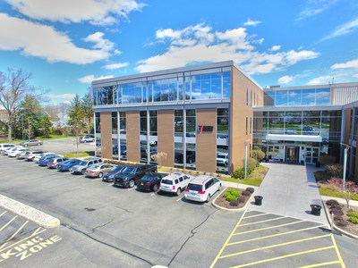 Front of the new UTI-Bloomfield campus
