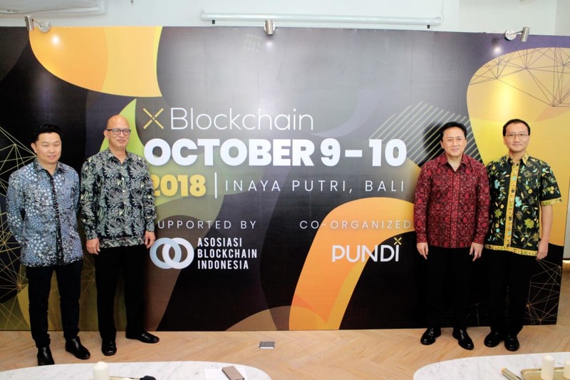 (Left-right) Steven Suhadi, Chairman of Association Blockchain Indonesia, Constantin Papadimitriou, co-founder of XBlockchain and President of Pundi X, Triawan Munaf, Head of The Indonesian Agency of Creative Economy (BEKRAF) and Yos Ginting, supervisory board member launched XBlockchain Summit in a press conference in Jakarta, Indonesia on May 30, 2018. (Left-right) Steven Suhadi, Chairman of Association Blockchain Indonesia, Constantin Papadimitriou, co-founder of XBlockchain and President of Pundi X, Triawan Munaf, Head of The Indonesian Agency of Creative Economy (BEKRAF) and Yos Ginting, supervisory board member launched XBlockchain Summit in a press conference in Jakarta, Indonesia on May 30, 2018.
