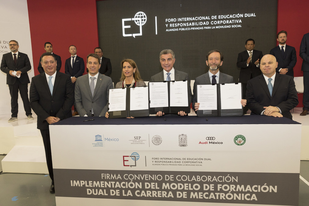 Inicia el 1er Foro Internacional de Educación Dual y Responsabilidad  Corporativa en Audi México