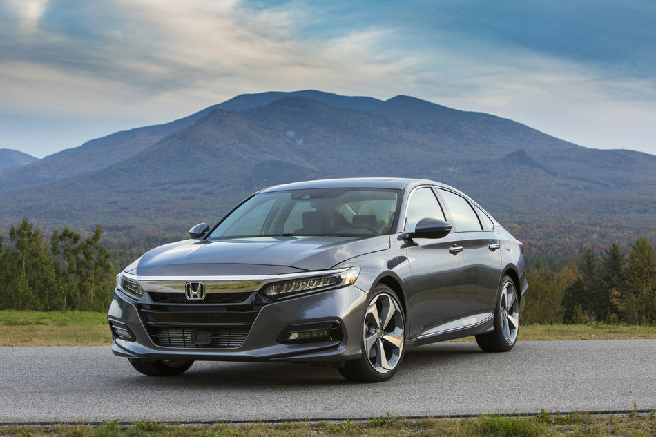 2018 Honda Accord and Odyssey Named '10 Best Family Cars 2018' by