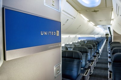 United Boeing 737 MAX 9 Interior