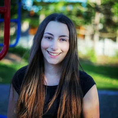 Celine Copeland of Mount Royal University is the 2018 winner of the Calgary Legacy Scholarship. (CNW Group/Communications and Public Relations Foundation)