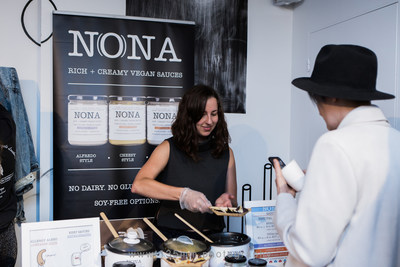 NONA Vegan Foods served up their rich + creamy dairy free sauces for guests to enjoy at the September 2017 Vegan Social Events Pop-Up in Toronto. (Photo by: 135mm Photography) (CNW Group/Vegan Social Events)