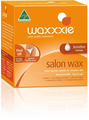 Waxxxie Salon Wax for Sensitive Skin creamy formula is a low heat, salon style wax for delicate areas. Microwaveable and easy to use, Salon Wax requires no strips and is ideal for removing stubborn and short hairs easily. Enriched with skin saving Almond Oil, it soothes, replenishes moisture and reduces redness.