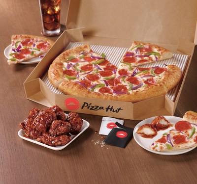 Pizza Hut announced today its commitment to serve chicken raised free of antibiotics important to human medicine by 2022, including the company’s WingStreet wings. Pizza Hut is the first national pizza company to commit to an antibiotic policy for chicken wings.
