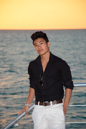 A Different Kind of Millennial Narrative: Tyler Bray Promotes Success, Seeks to Motivate Young People Through Values-Based Example