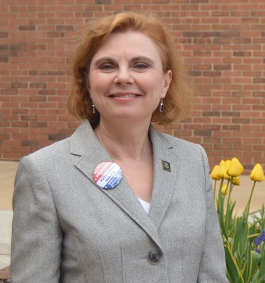 The American Federation of Government Employees, the largest federal employee union in the country, has endorsed Kathleen Davies for election as Delaware State Auditor.