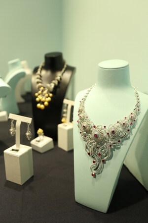 Jewellery and fashion hand in hand at Shanghai Jewellery Fair 2018