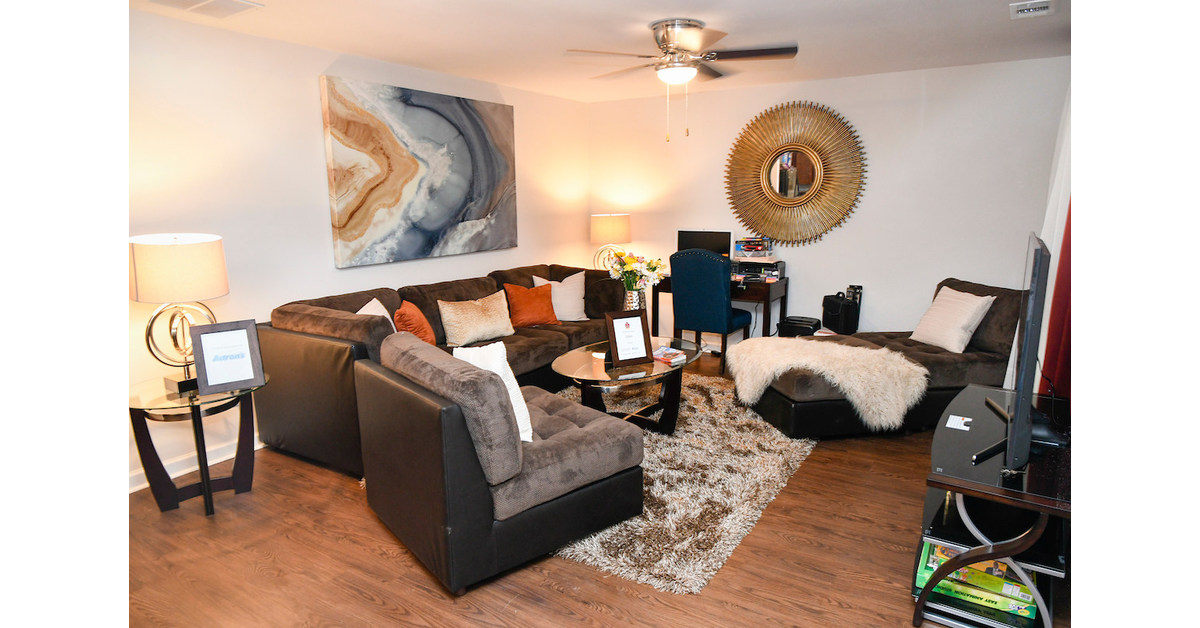 Aaron's, Progressive Leasing And Warrick Dunn Charities Present Fully