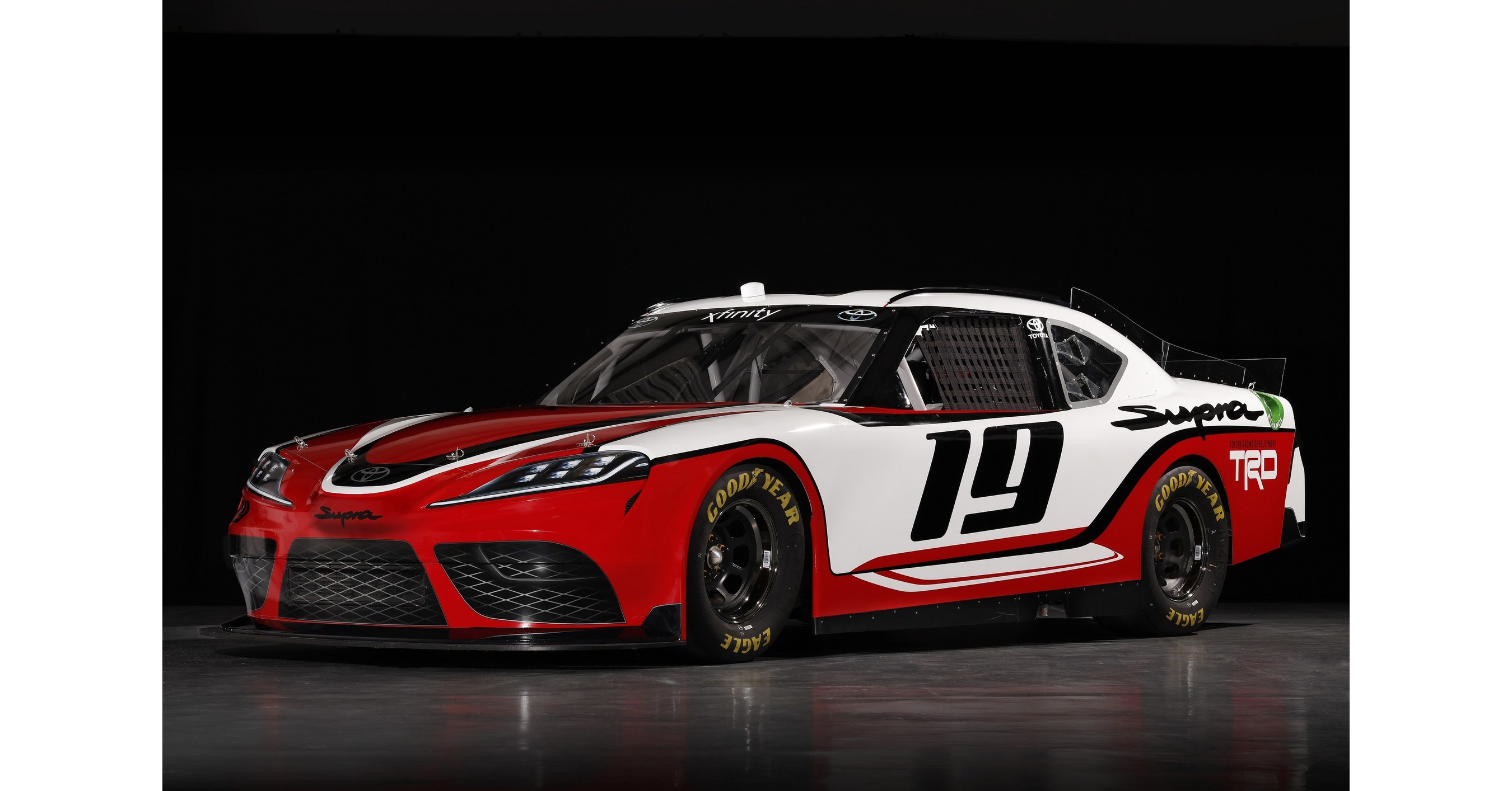 Chevrolet corvette c8 2020. новый гоночный. ламборджини хуракан гоночная. новый гоночный. Toyota supra nascar.