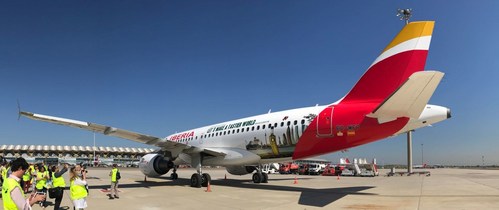 An Iberia plane with the image of the “Olive Oil World Tour” campaign (PRNewsfoto/Interprofesional del aceite)