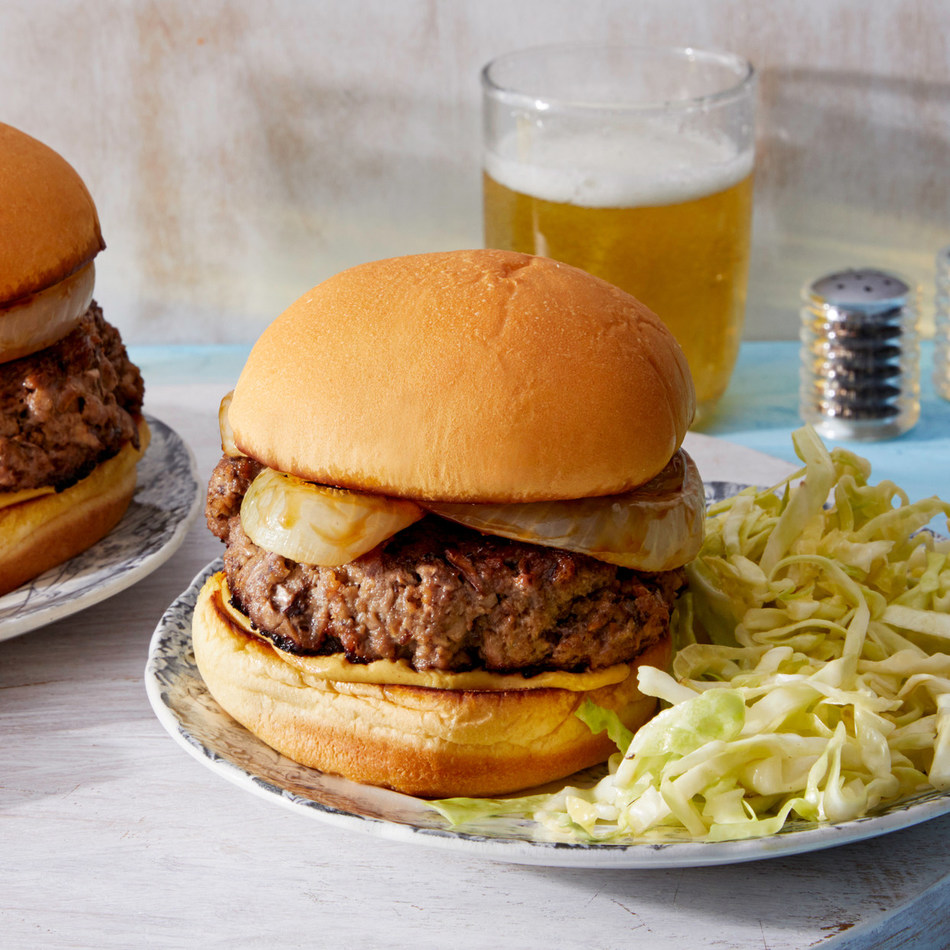 James Beard Foundation Partners With Blue Apron On New Beef And Mushroom Burger In Support Of The Blended Burger Project