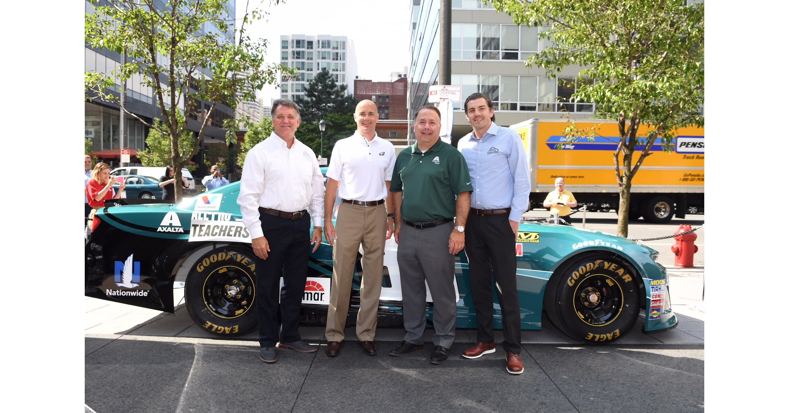 Axalta Coating Systems Continues Partnership with the Philadelphia Eagles  Recognizing Outstanding STEM Teachers in the Greater Philadelphia Area