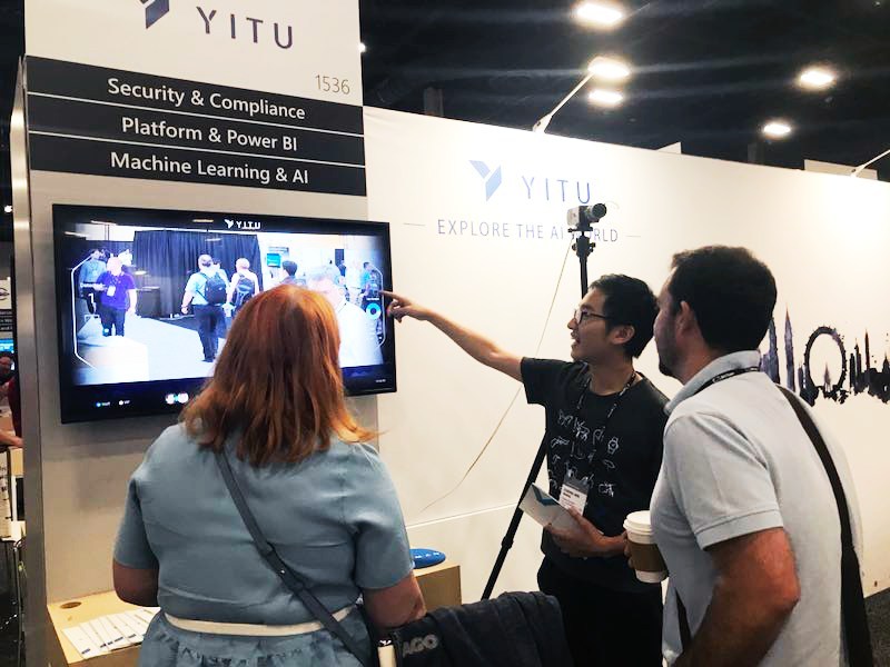 YITU staff demonstrates the up-to-date AI demos to the visitors at Microsoft Inspire 2018 in Las Vegas, July 16.