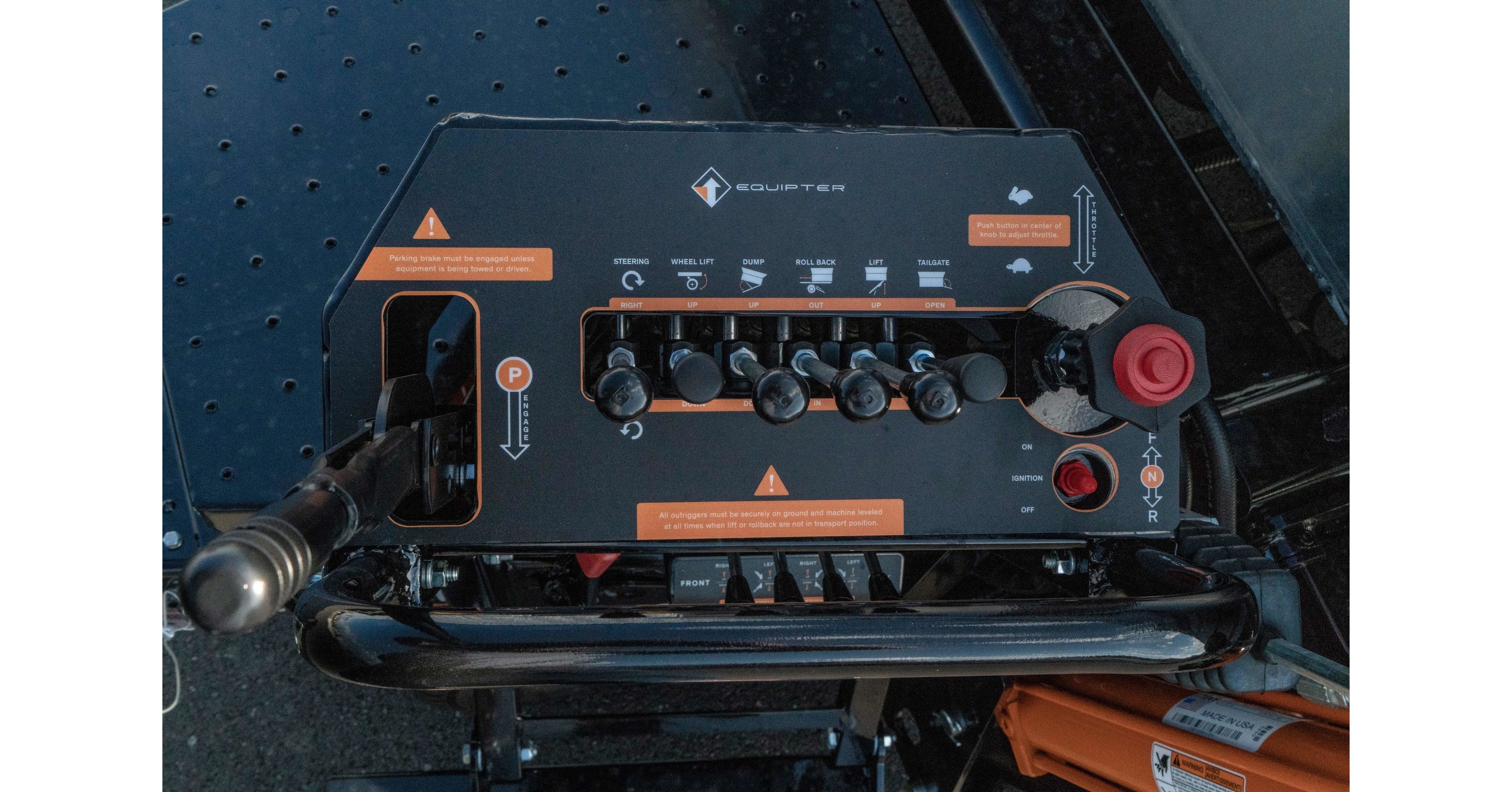 Equipter Updates Features on RB4000 Roofing Trailer