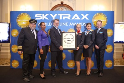 Jean-Franois Lemay, President-General Manager of Air Transat, accepted the Skytrax award at the official ceremony in London (CNW Group/Transat A.T. Inc.)